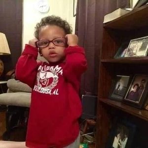 Meet your Posher, Travis